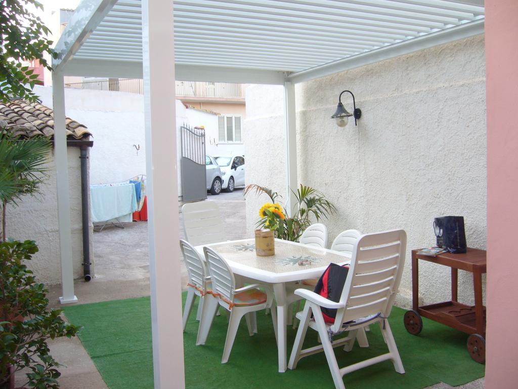 Casa Indipendente Con Ampia Veranda Holiday home *